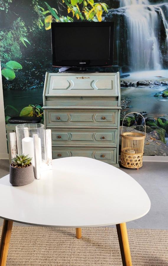 Wohnung Zwischen Nord- Und Ostsee Mit Fitnessraum Ostenfeld  Bagian luar foto